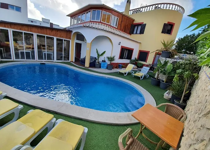 Ocean View Lagos - Guest House